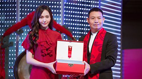 中国美正当红，PA尊龙时凯A股上市，引领新时代